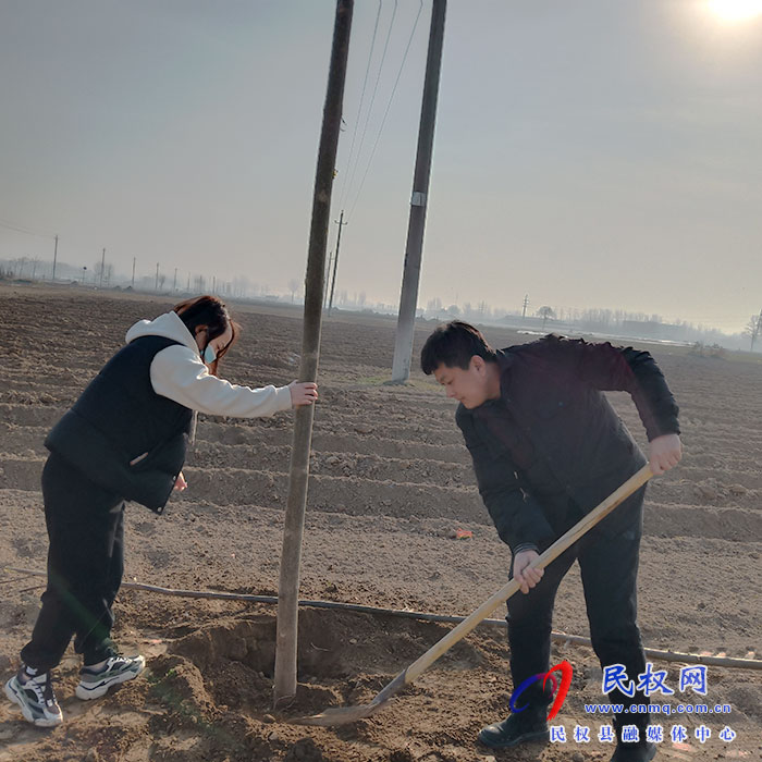 北關鎮(zhèn)：春來植樹正當時