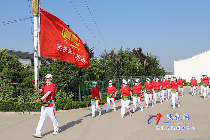 我縣圖書超市到敬老院開展“我們的節(jié)日·端午”慰問演出活動(dòng)