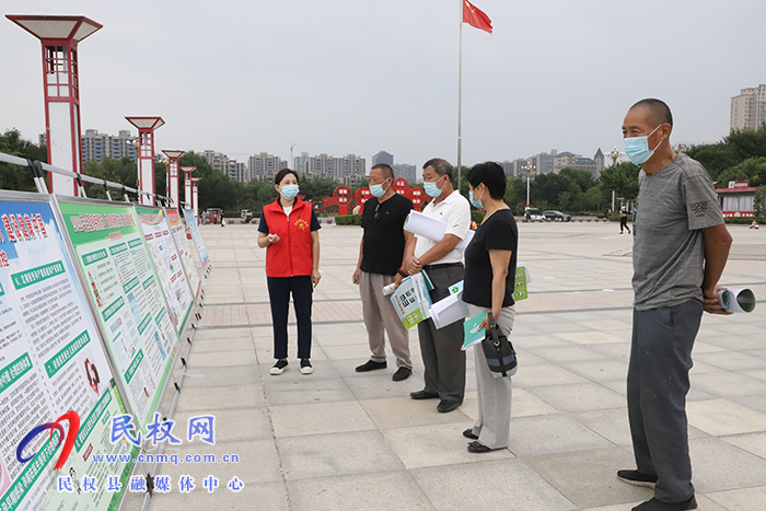 我縣舉行全國第六次殘疾預(yù)防日宣傳教育活動