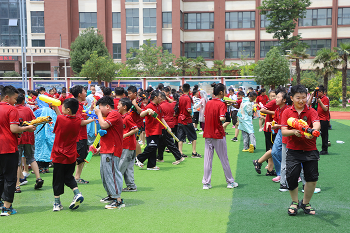 “悠悠艾香溢佳節(jié) 綿綿粽情潤(rùn)端午”——民權(quán)求實(shí)學(xué)校端午節(jié)主題教育活動(dòng)