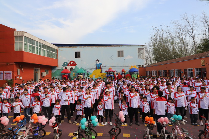  全民奧運會，等你來挑戰(zhàn)！野崗鎮(zhèn)童欣幼兒園舉行親子運動會